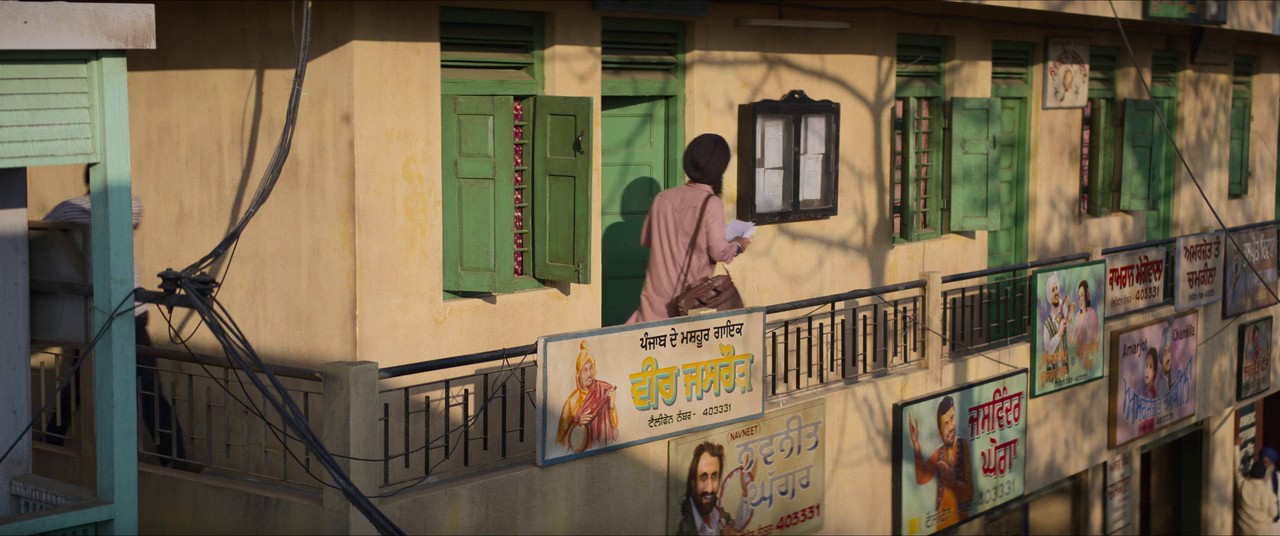 Amar Singh Chamkila (2024) WEBRip Hindi 720p x264 AVC AAC 2.0.mkv.0003